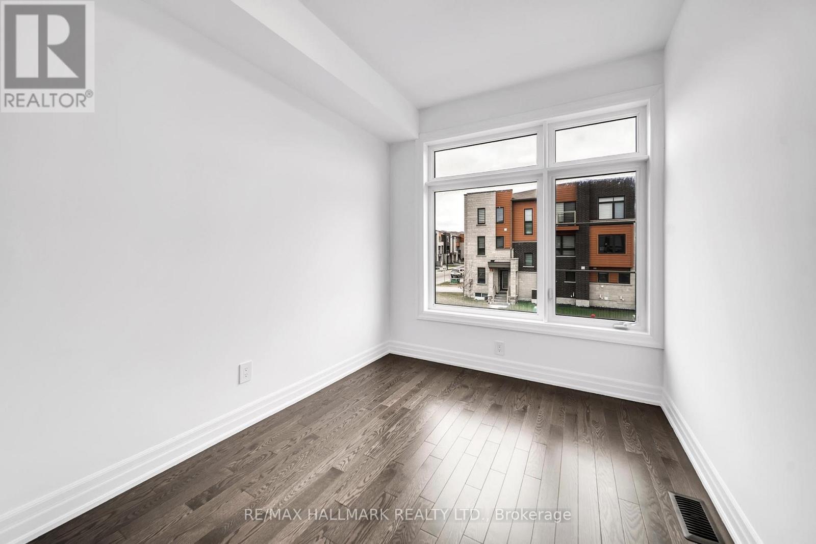 52 ALLURE STREET, Newmarket (Woodland Hill), Ontario, L3X0L2 — Photo 25