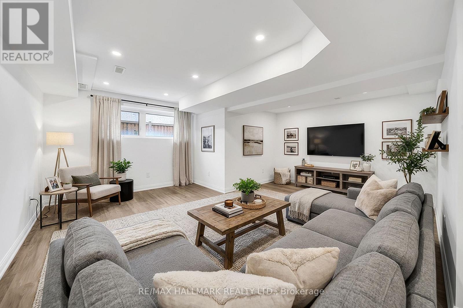 52 ALLURE STREET, Newmarket (Woodland Hill), Ontario, L3X0L2 — Photo 41