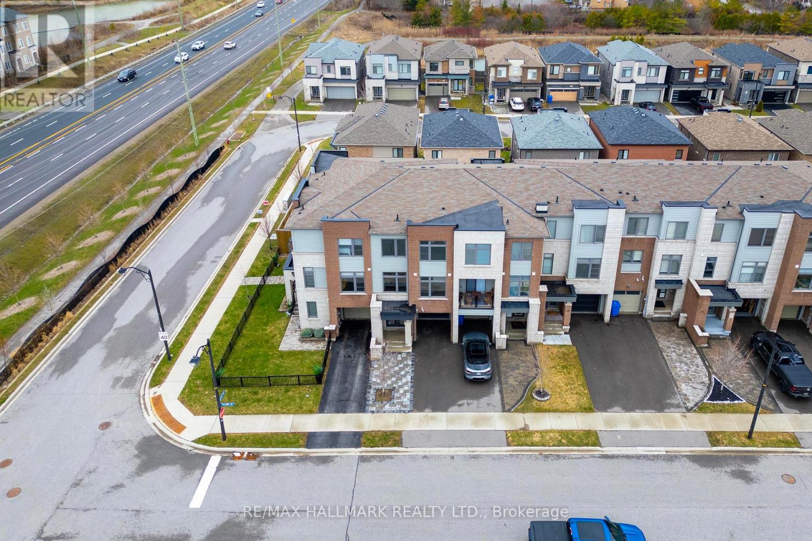 52 ALLURE STREET, Newmarket (Woodland Hill), Ontario, L3X0L2 — Photo 48