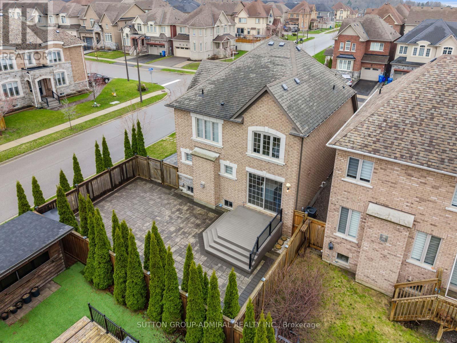 2 WILLIAM LUCK AVENUE, East Gwillimbury (Queensville), Ontario, L9N0S1 — Photo 46