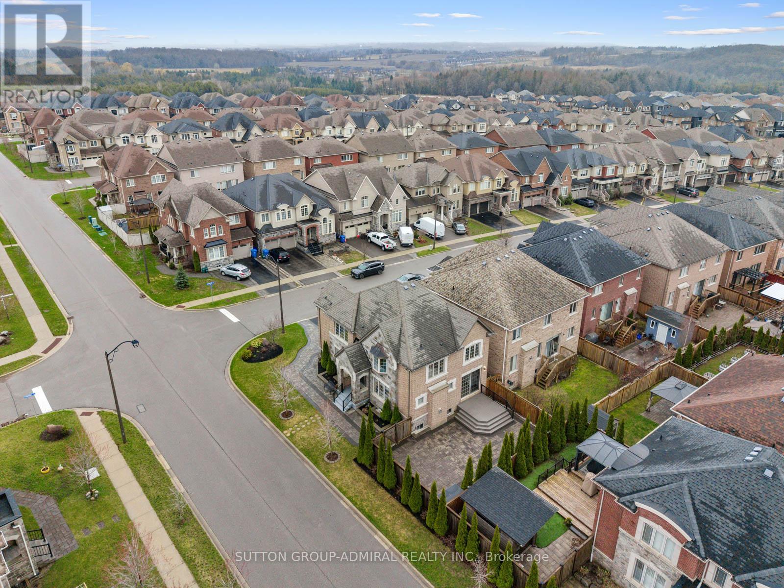 2 WILLIAM LUCK AVENUE, East Gwillimbury (Queensville), Ontario, L9N0S1 — Photo 49