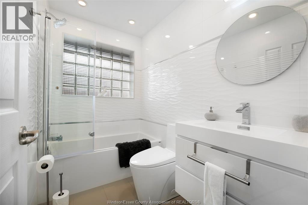 2098 EDGEMORE AVENUE, LaSalle, Ontario, N9H2K1 — Photo 28