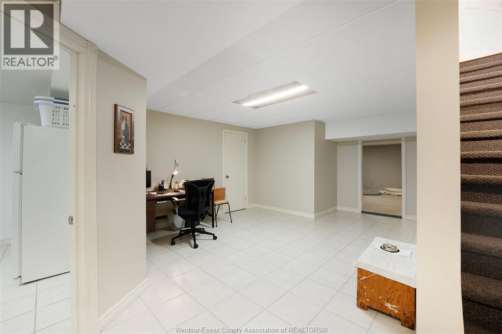 2098 EDGEMORE AVENUE, LaSalle, Ontario, N9H2K1 — Photo 37