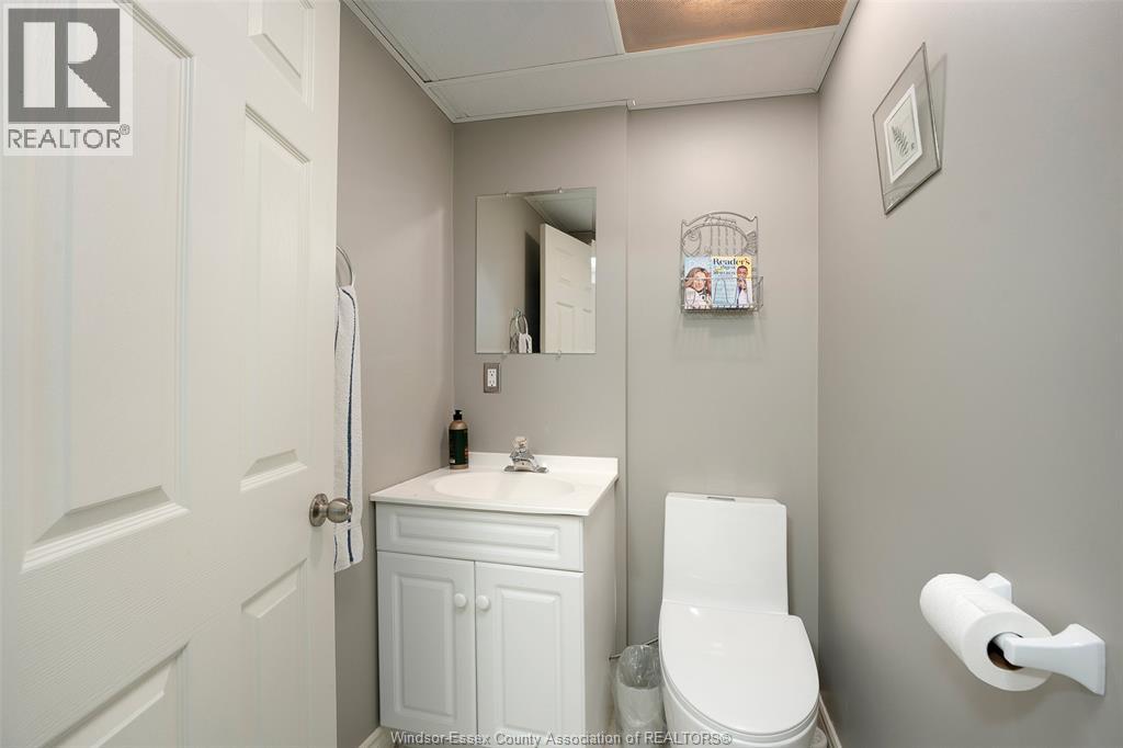 2098 EDGEMORE AVENUE, LaSalle, Ontario, N9H2K1 — Photo 40