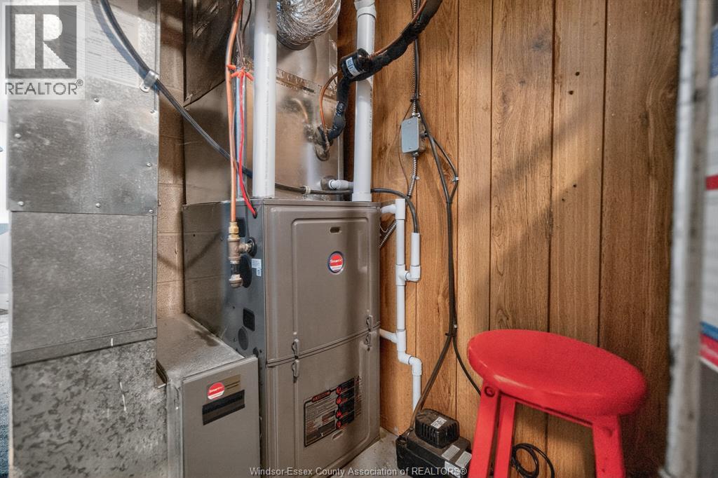 2489 FRANCOIS ROAD, Windsor, Ontario, N8W4T3 — Photo 33