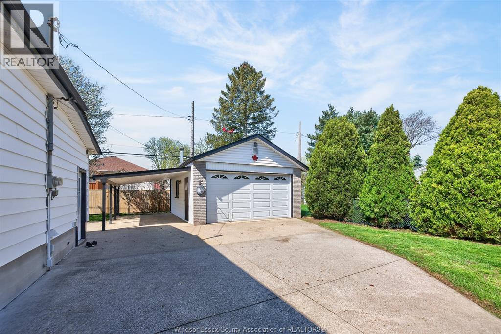 2489 FRANCOIS ROAD, Windsor, Ontario, N8W4T3 — Photo 4