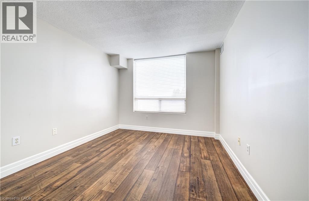 55 BLUE SPRINGS Drive Unit# 413, Waterloo, Ontario, N2J4T3 — Photo 18