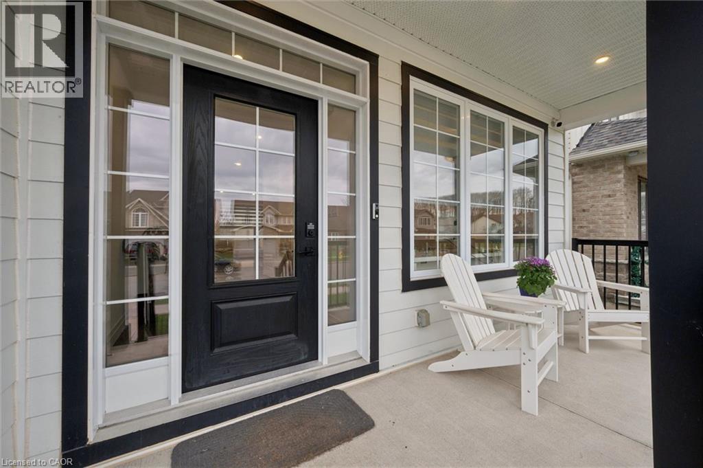 213 FALLOWFIELD Drive, Kitchener, Ontario, N2C2T7 — Photo 3