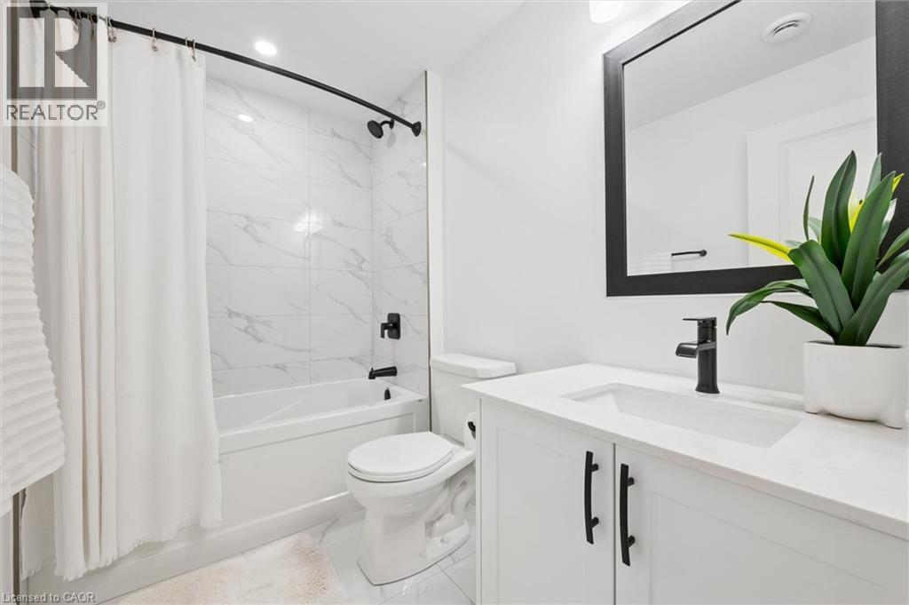 213 FALLOWFIELD Drive, Kitchener, Ontario, N2C2T7 — Photo 34