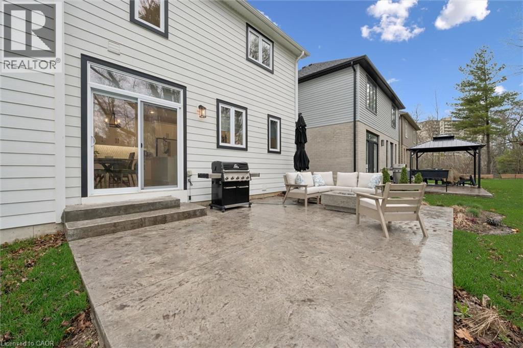 213 FALLOWFIELD Drive, Kitchener, Ontario, N2C2T7 — Photo 38