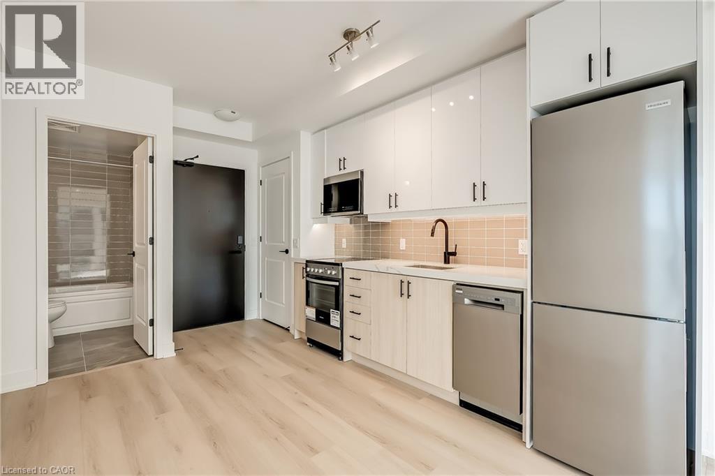 2343 KHALSA Gate Unit# 408, Oakville, Ontario, L6M4J2 — Photo 4