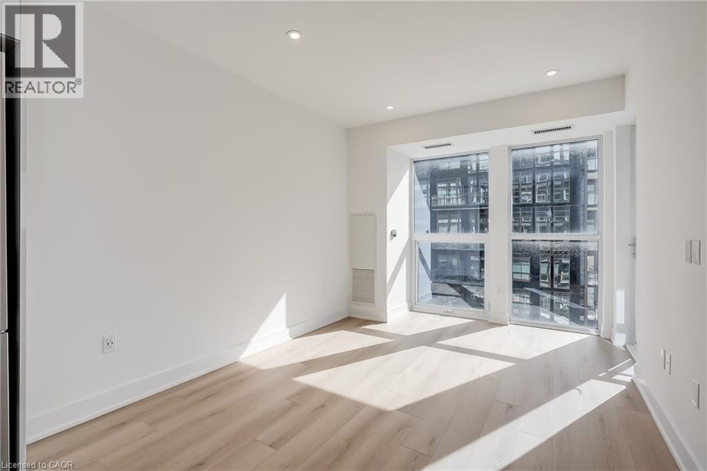 2343 KHALSA Gate Unit# 408, Oakville, Ontario, L6M4J2 — Photo 6