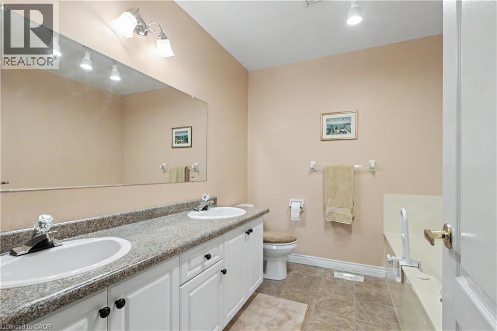 98 BEASLEY Crescent, Cambridge, Ontario, N1T1T5 — Photo 19