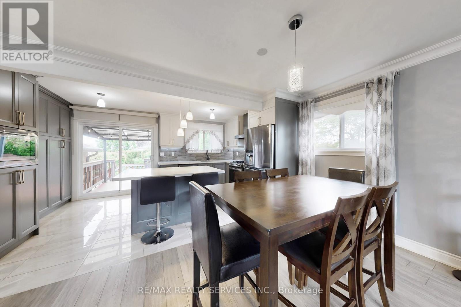 53 GENEVA CRESCENT, Brampton (Northgate), Ontario, L6S1K7 — Photo 14