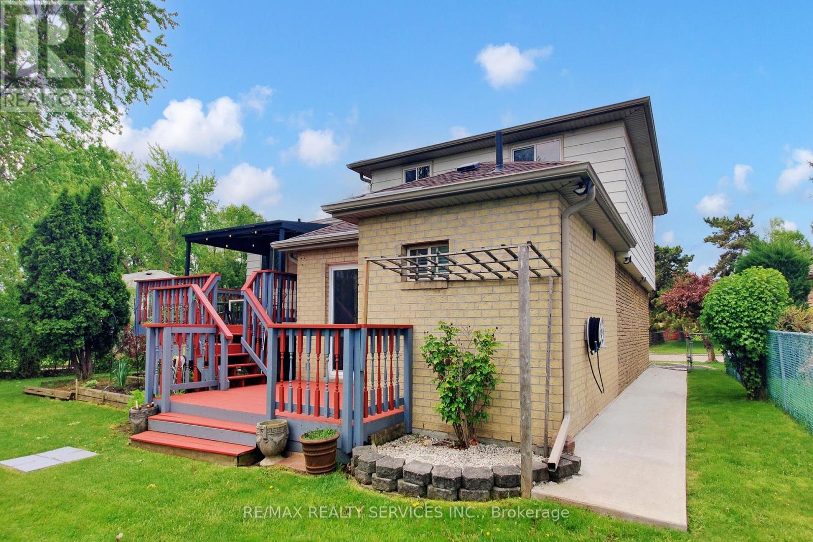 53 GENEVA CRESCENT, Brampton (Northgate), Ontario, L6S1K7 — Photo 45