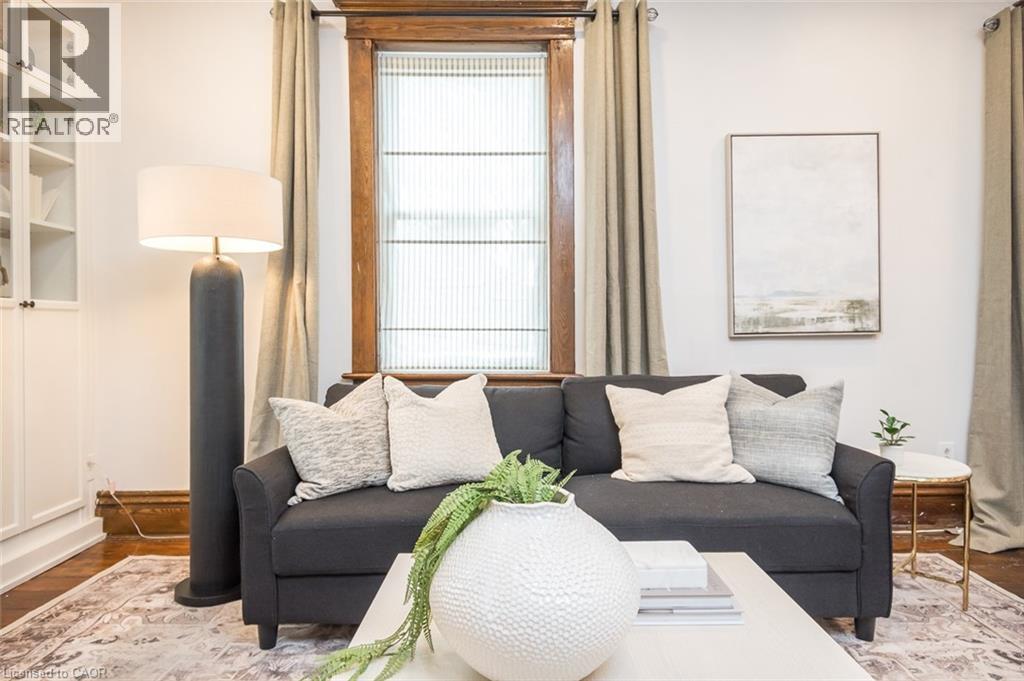 207 WATERLOO Street N, Cambridge, Ontario, N3H1N1 — Photo 11