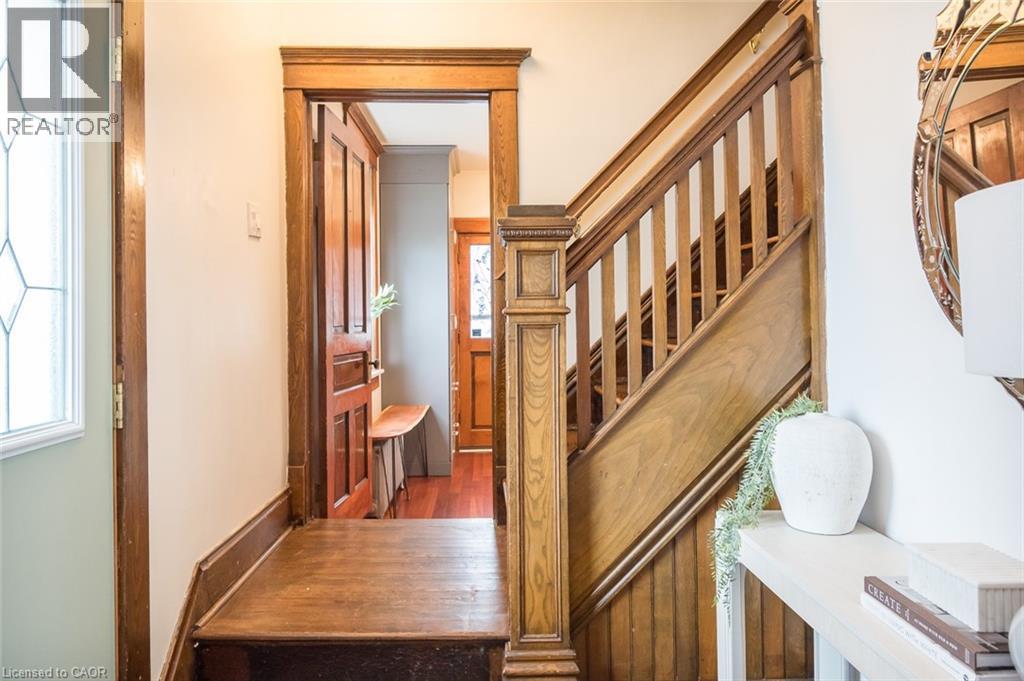 207 WATERLOO Street N, Cambridge, Ontario, N3H1N1 — Photo 12