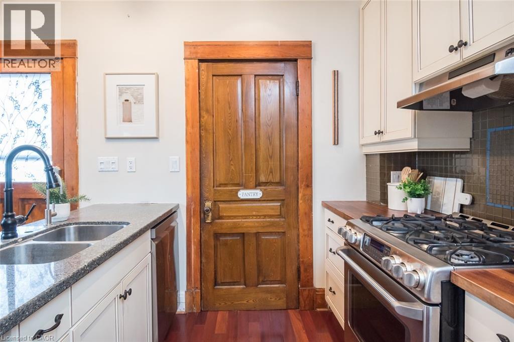 207 WATERLOO Street N, Cambridge, Ontario, N3H1N1 — Photo 14