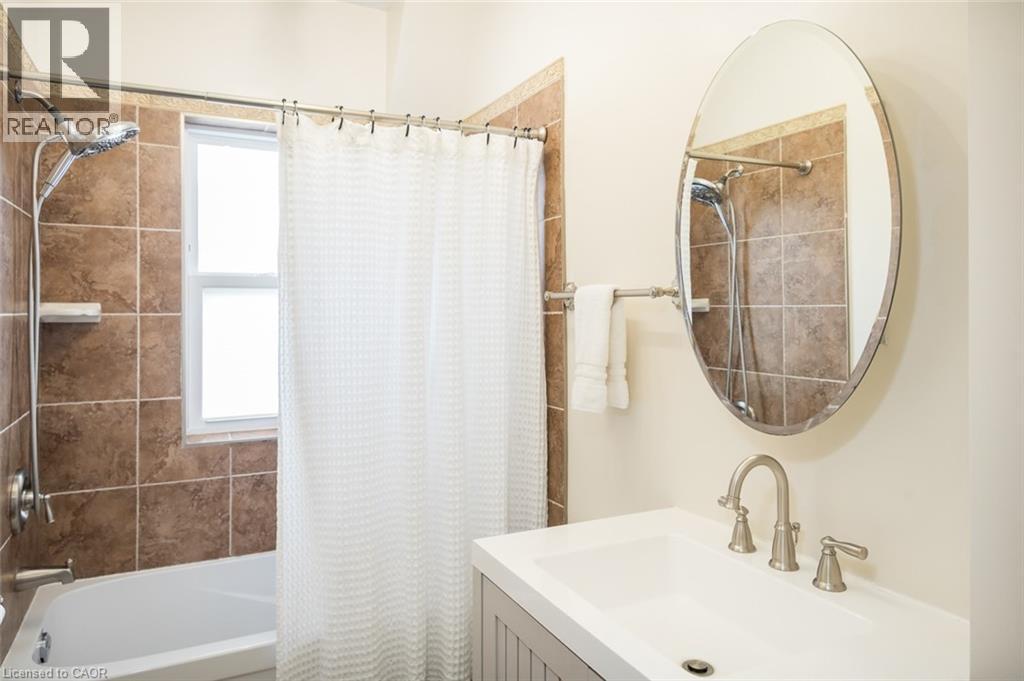 207 WATERLOO Street N, Cambridge, Ontario, N3H1N1 — Photo 31