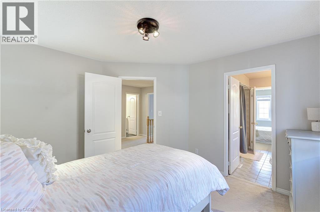 2142 MEADOWGLEN Drive, Oakville, Ontario, L6M4C8 — Photo 19