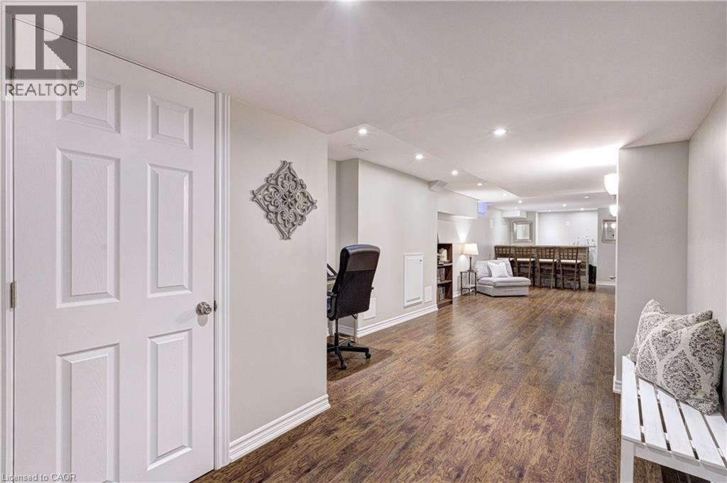 2142 MEADOWGLEN Drive, Oakville, Ontario, L6M4C8 — Photo 31