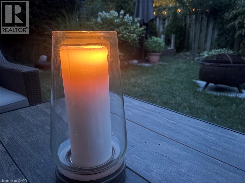 2142 MEADOWGLEN Drive, Oakville, Ontario, L6M4C8 — Photo 43