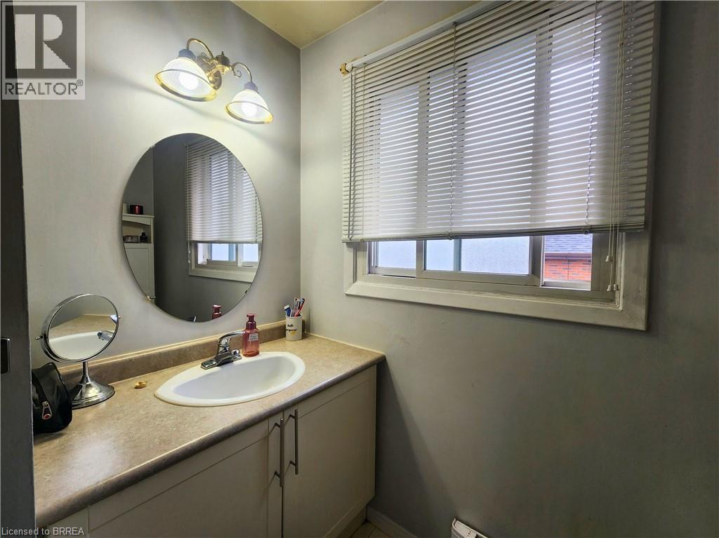 85 LYNDHURST Street Unit# 3, Brantford, Ontario, N3S4N1 — Photo 14