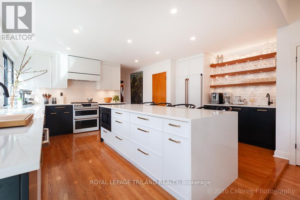 423 MOORE STREET, London South (South F), Ontario, N6C2C1 — Photo 12