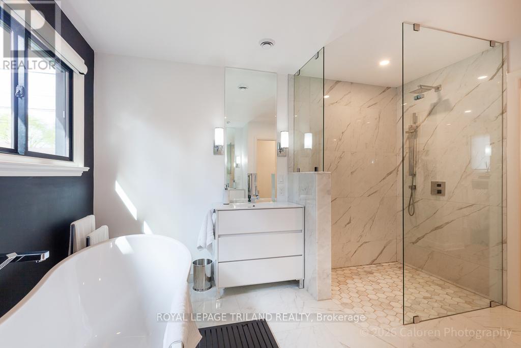 423 MOORE STREET, London South (South F), Ontario, N6C2C1 — Photo 23