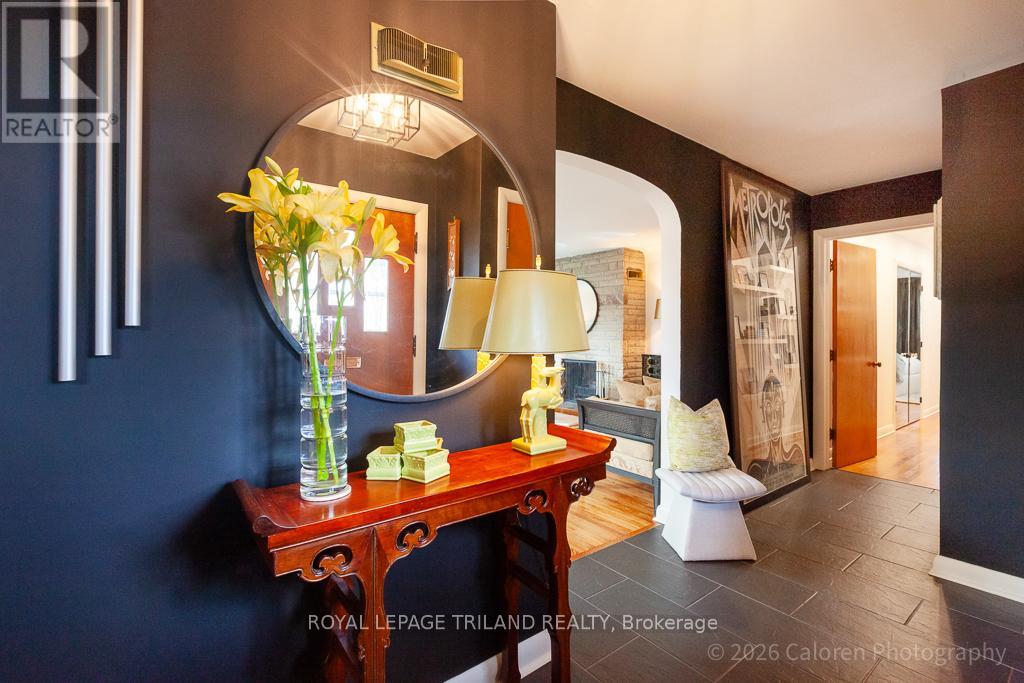 423 MOORE STREET, London South (South F), Ontario, N6C2C1 — Photo 3