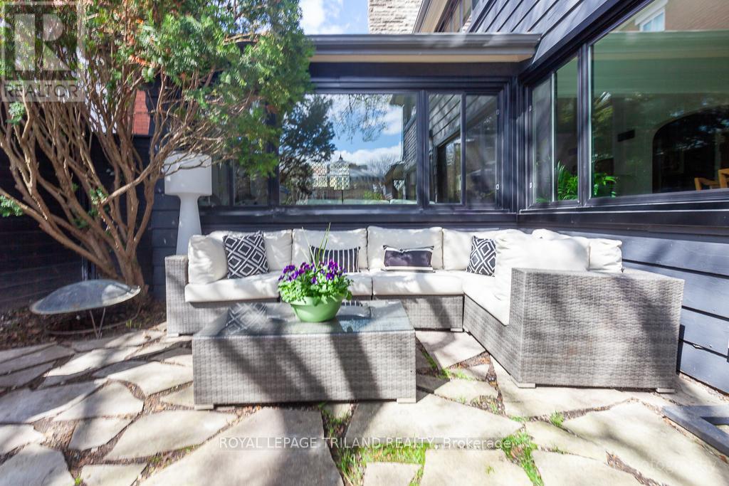 423 MOORE STREET, London South (South F), Ontario, N6C2C1 — Photo 40