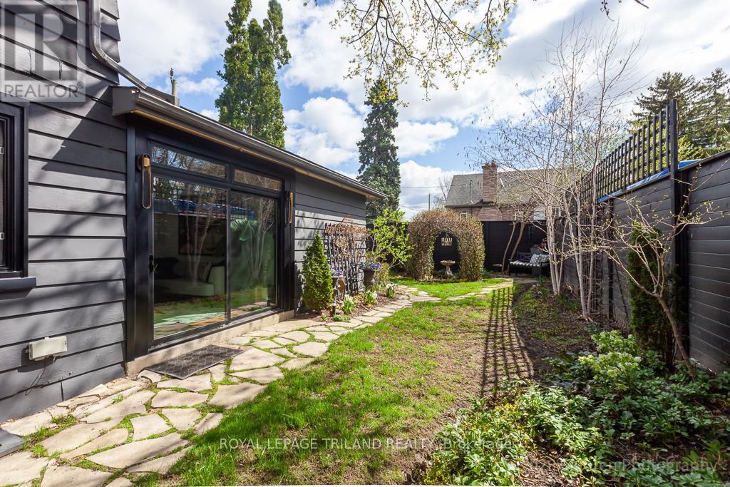 423 MOORE STREET, London South (South F), Ontario, N6C2C1 — Photo 47