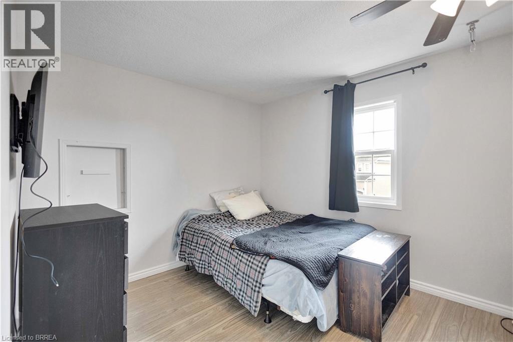 85 HUNTER Way, Brantford, Ontario, N3T0A2 — Photo 36