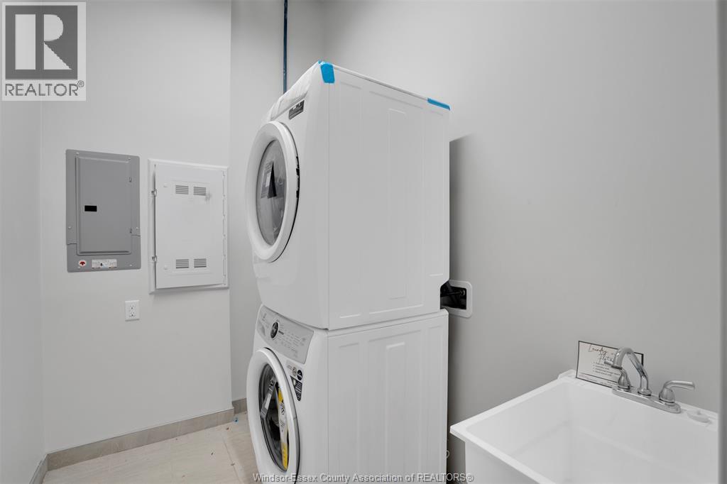 11941 TECUMSEH ROAD East Unit# 401, Tecumseh, Ontario, N8N1L8 — Photo 27