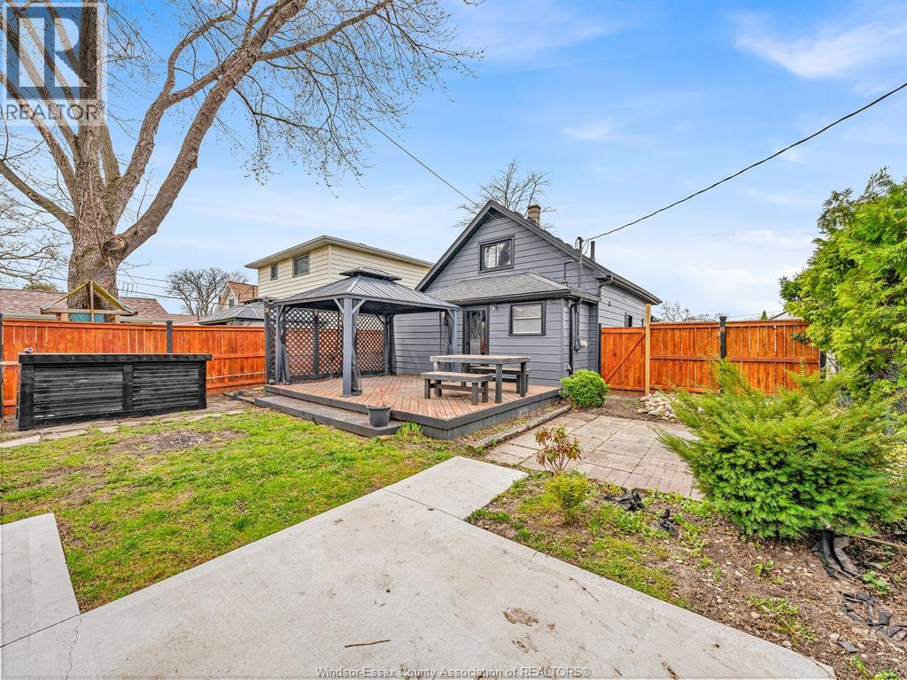 622 LABUTE STREET, Tecumseh, Ontario, N8N2B3 — Photo 10