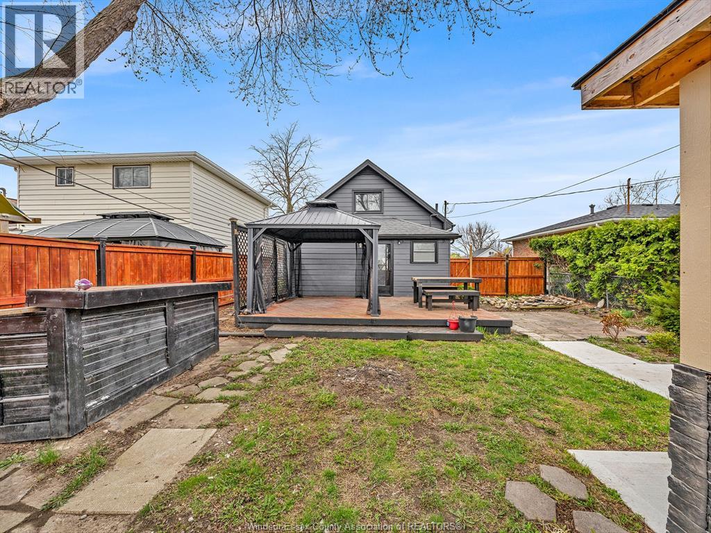 622 LABUTE STREET, Tecumseh, Ontario, N8N2B3 — Photo 15