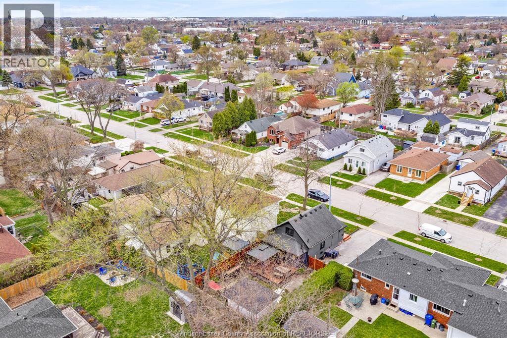 622 LABUTE STREET, Tecumseh, Ontario, N8N2B3 — Photo 5