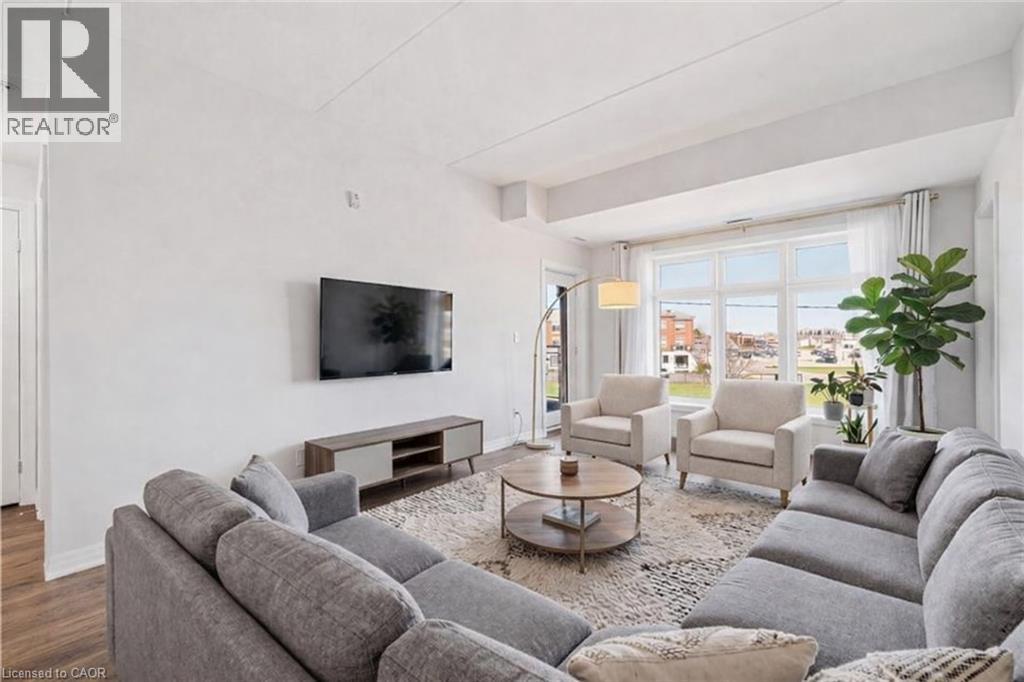 195 COMMONWEALTH Street Unit# 206, Kitchener, Ontario, N2E0H5 — Photo 6