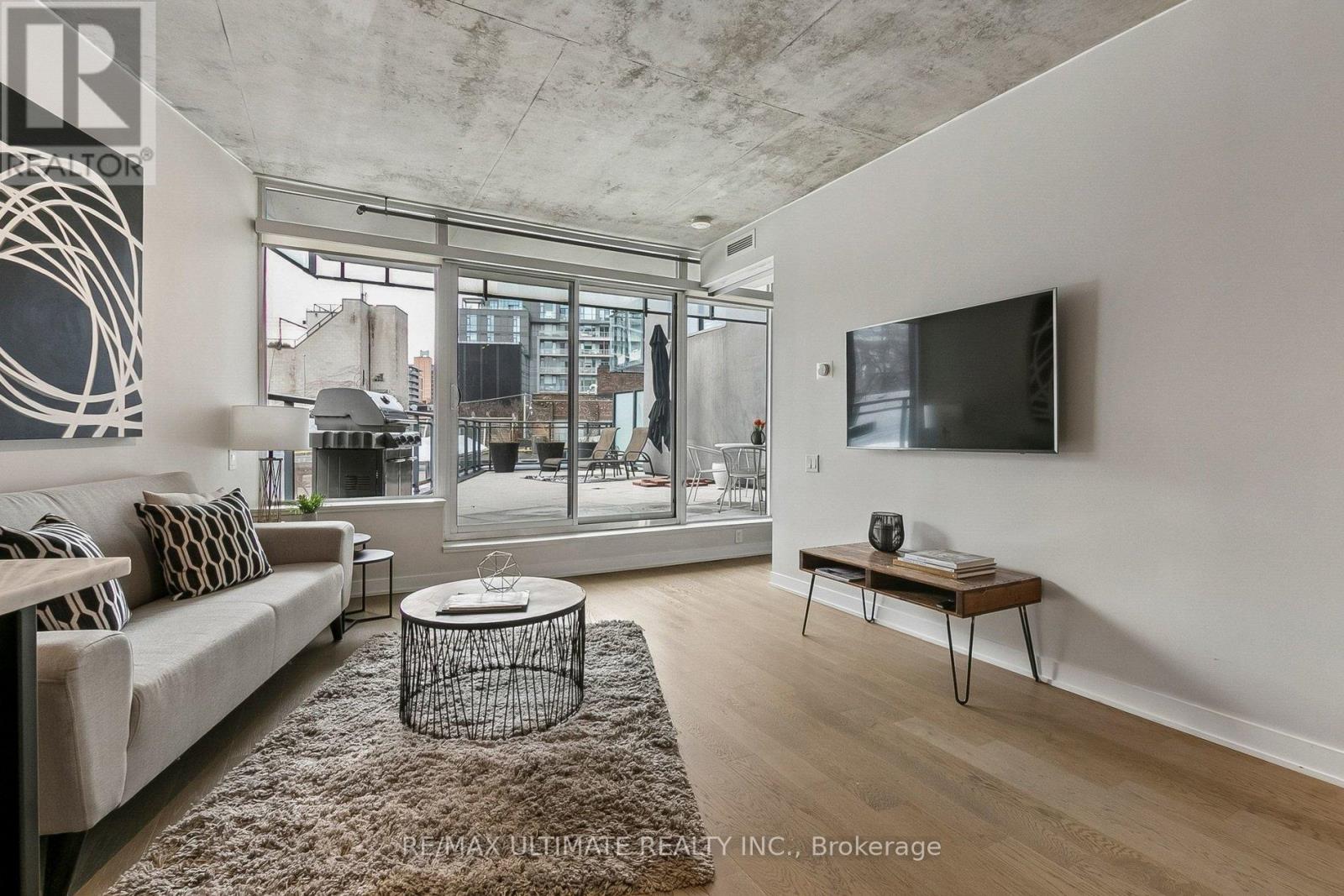 217 - 318 KING STREET E, Toronto (Moss Park), Ontario, M5A1K6 — Photo 4