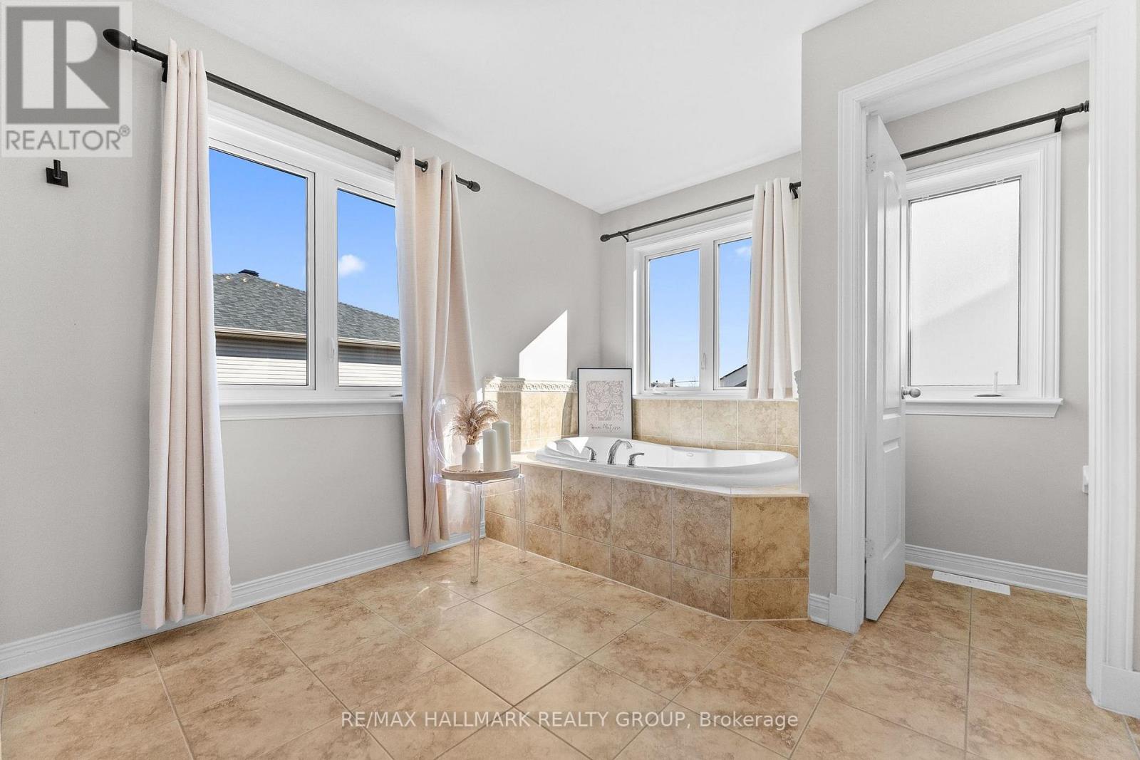 1965 MONTMERE AVENUE, Ottawa, Ontario, K4A0E3 — Photo 32