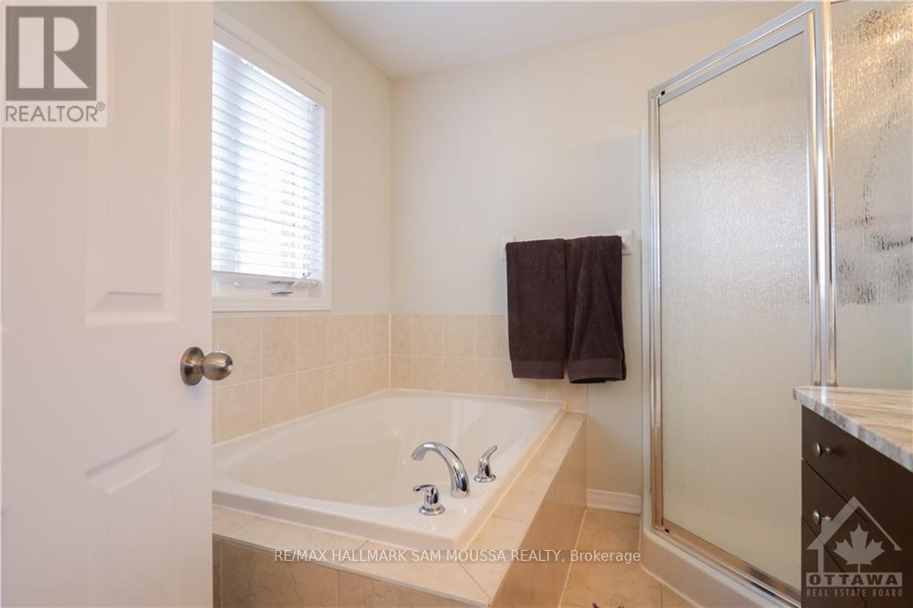 605 GAZEBO STREET, Ottawa, Ontario, K4M0B5 — Photo 16