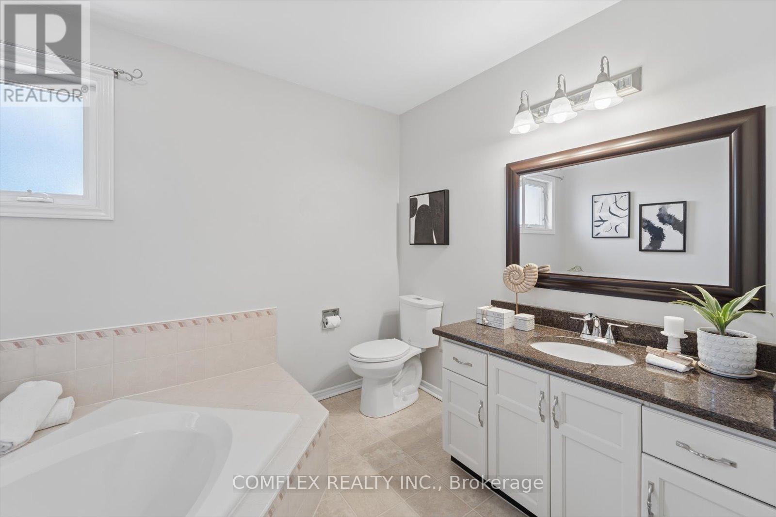 43 WAYWELL STREET, Whitby (Pringle Creek), Ontario, L1N8P4 — Photo 25