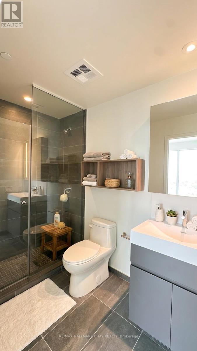 1601 - 39 MARY STREET, Barrie (City Centre), Ontario, L4N1S9 — Photo 3