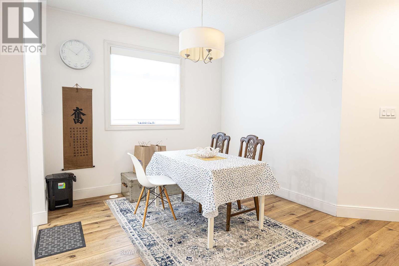 753 VILLAGE GREEN BOULEVARD, Mississauga (Lakeview), Ontario, L5E3K2 — Photo 4