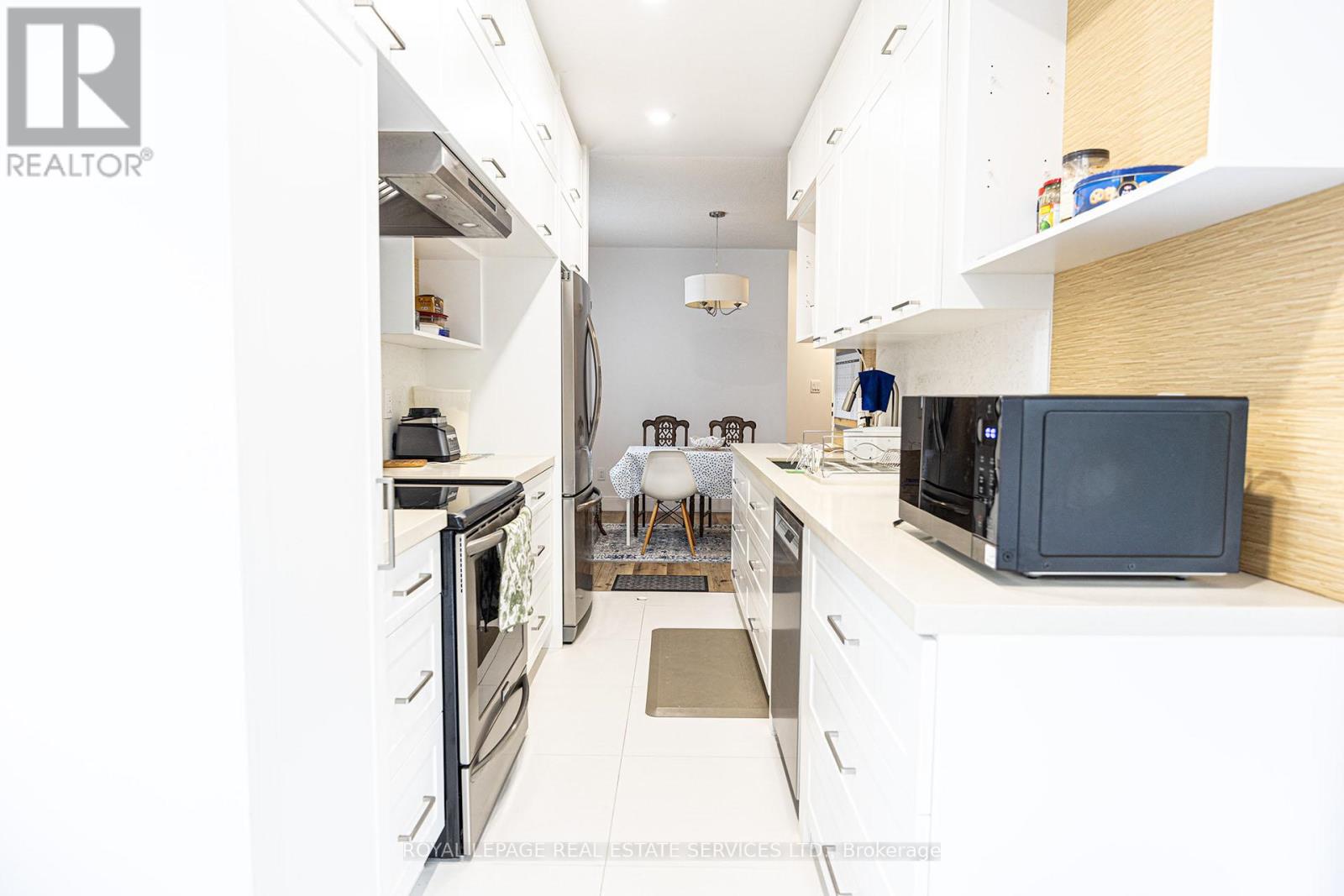 753 VILLAGE GREEN BOULEVARD, Mississauga (Lakeview), Ontario, L5E3K2 — Photo 6