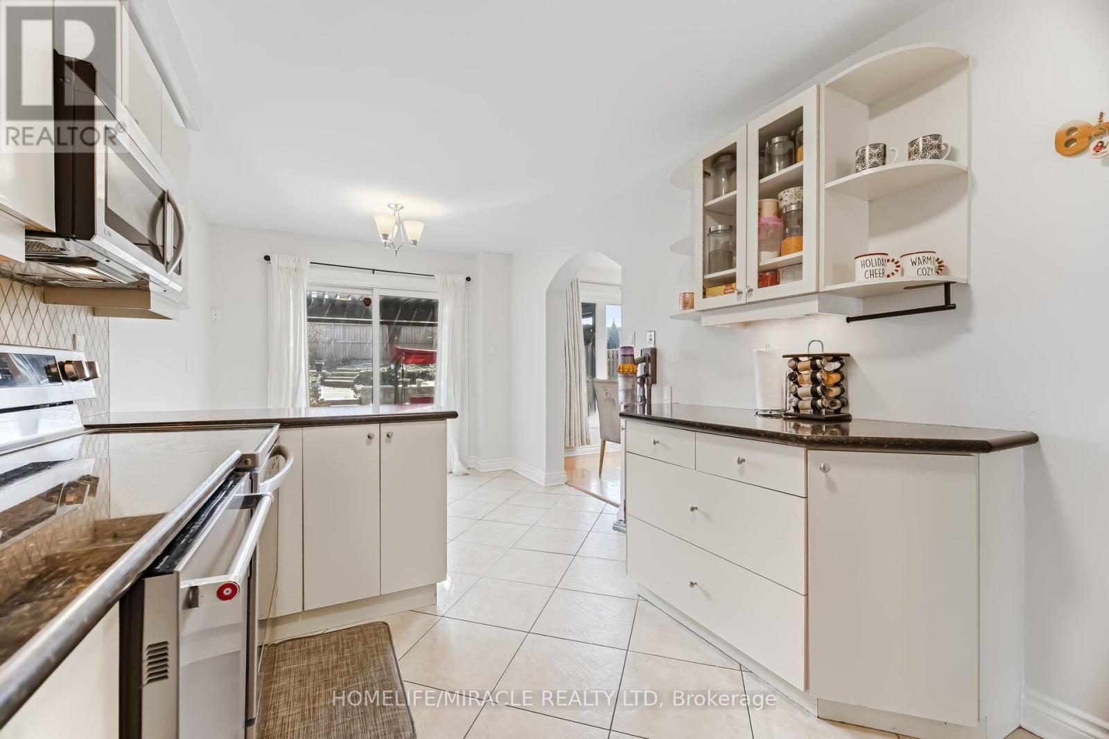 60 TREWARTHA CRESCENT, Brampton (Heart Lake West), Ontario, L6Z1X4 — Photo 12