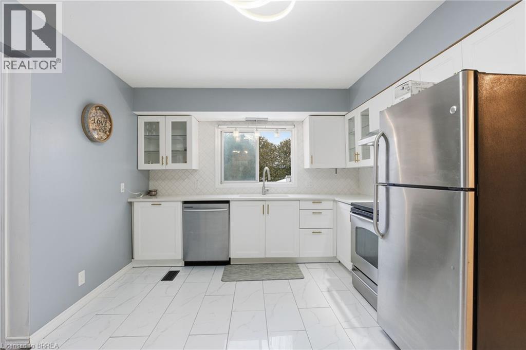 4 LILLIAN Street, St. George, Ontario, N0E1N0 — Photo 11