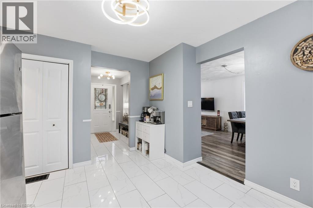 4 LILLIAN Street, St. George, Ontario, N0E1N0 — Photo 13