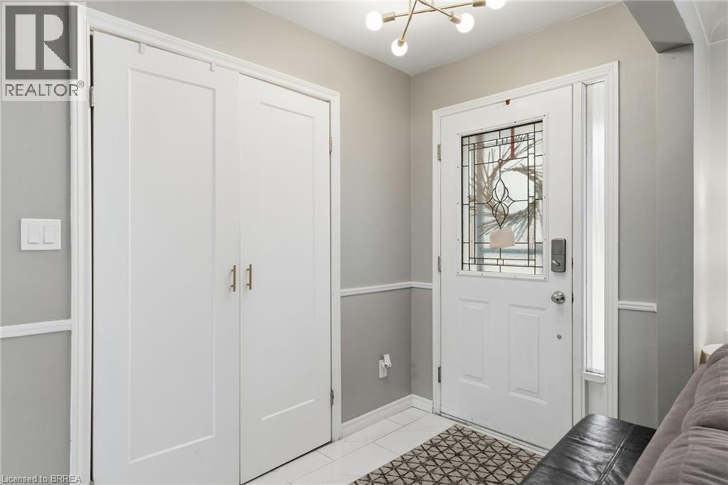 4 LILLIAN Street, St. George, Ontario, N0E1N0 — Photo 6