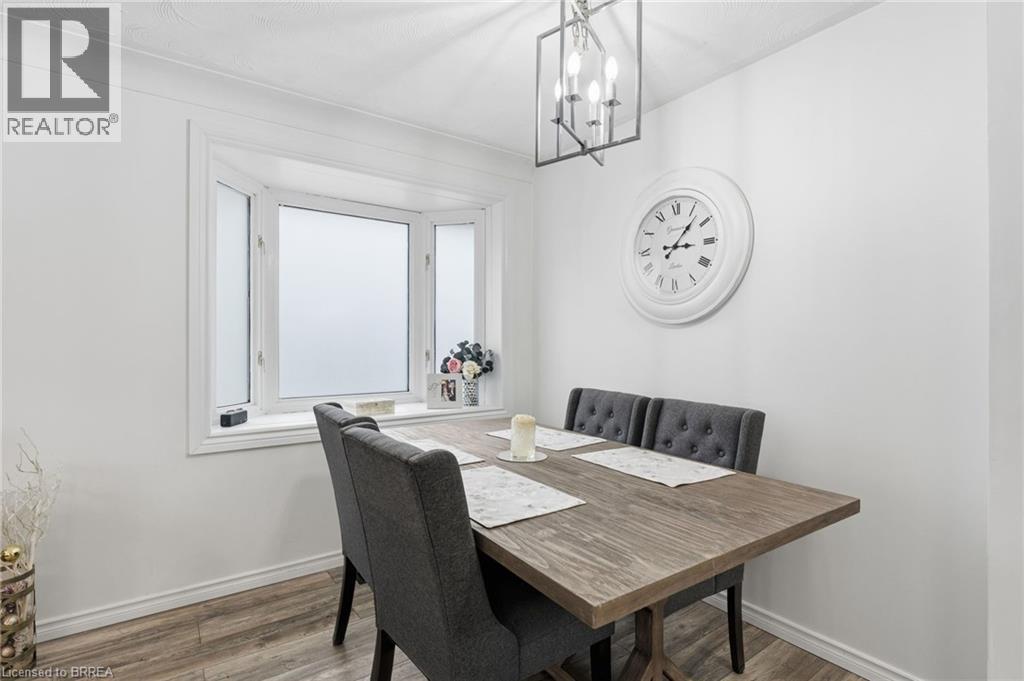 4 LILLIAN Street, St. George, Ontario, N0E1N0 — Photo 9